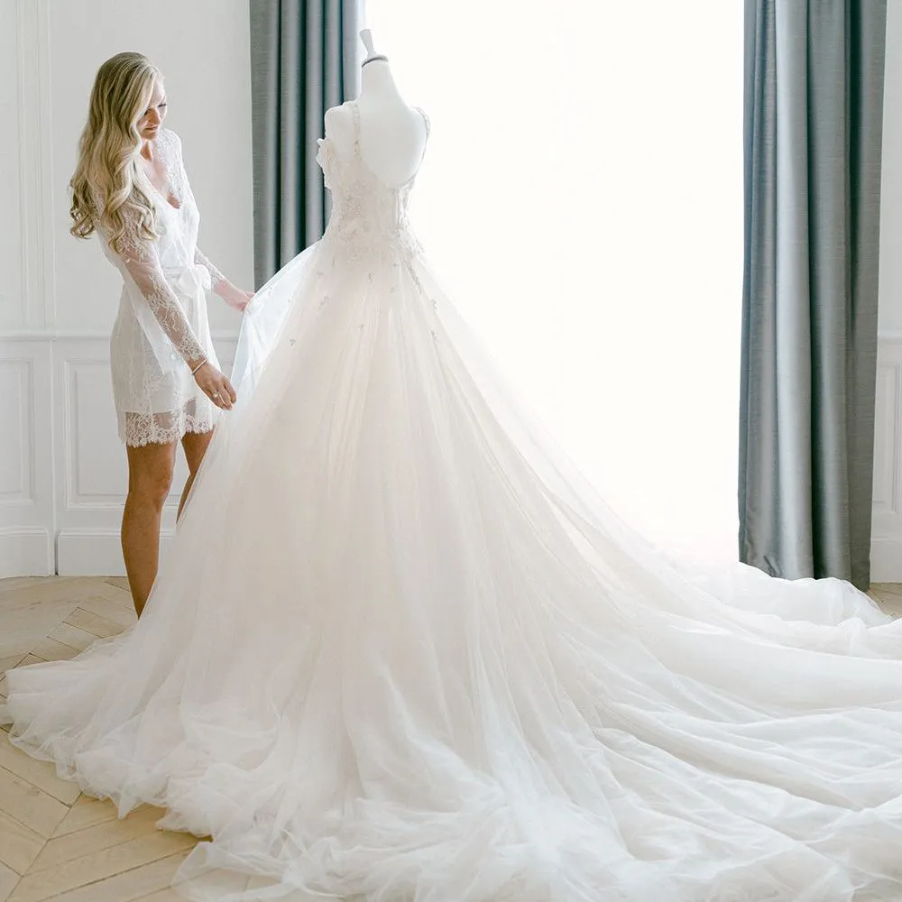 Wedding Gown Preservation in Miami: How to Keep Your Dress Perfect for Yearse