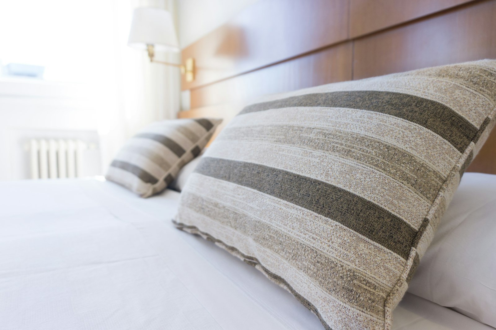 Bright & Tidy comforter and bedding dry cleaning in Edgewater, Miami, FL