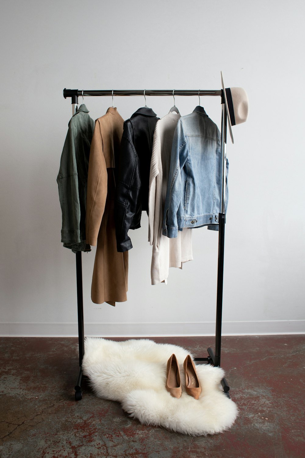 Coat and accessory dry cleaning in Edgewater, Miami