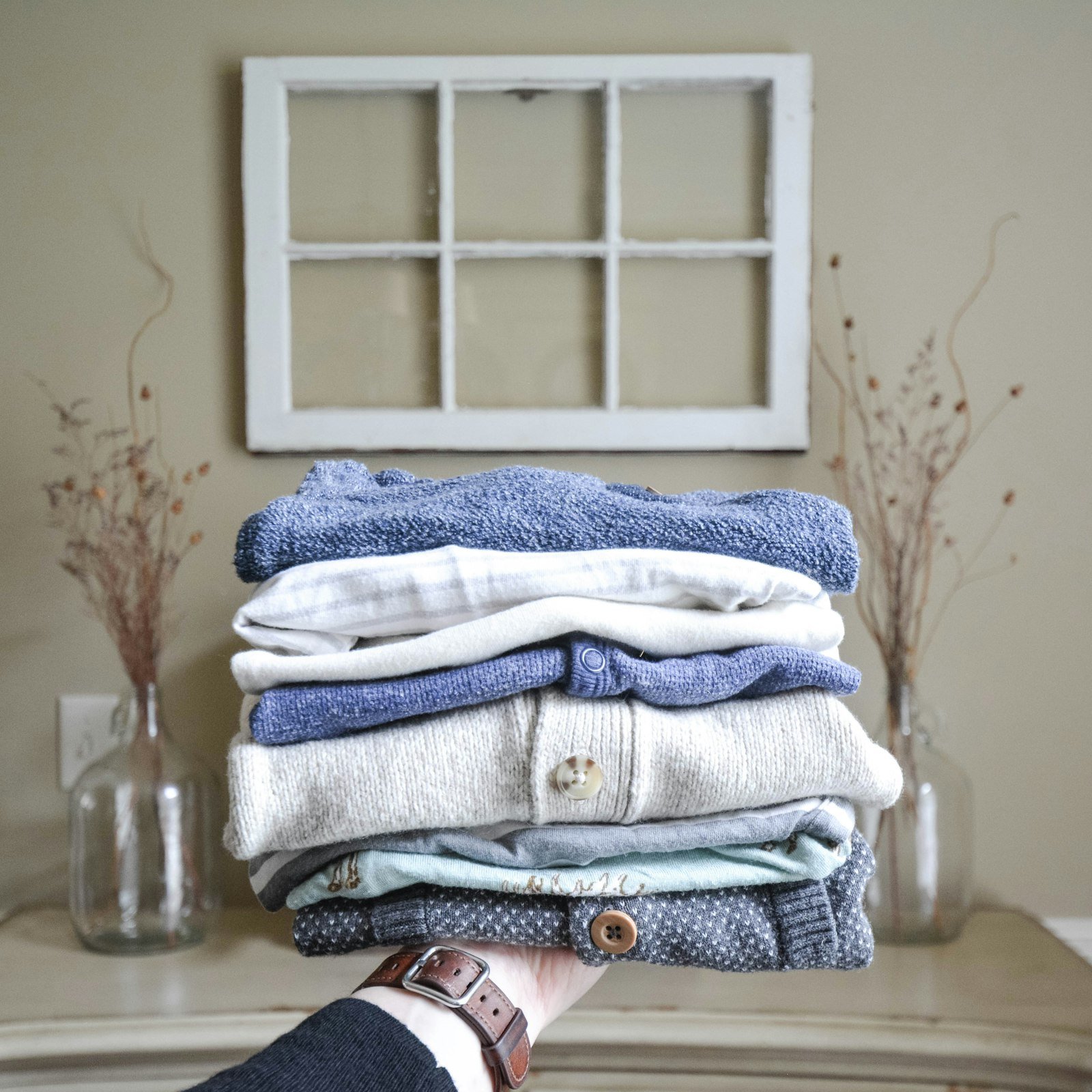 Fresh folded laundry returned to you — Bright & Tidy, Edgewater