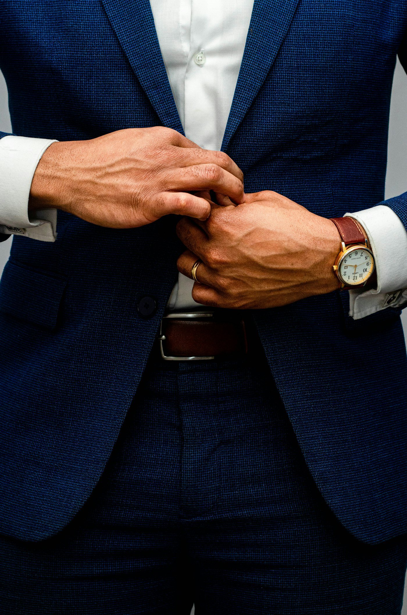 Schedule suit and blazer dry cleaning with Bright & Tidy, Edgewater